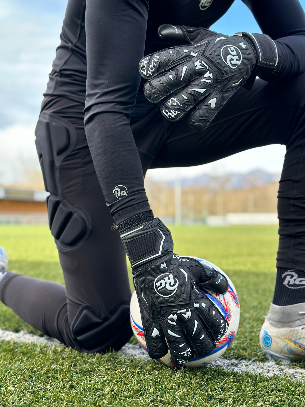 RG ASPRO BLACKOUT – RG gloves Qatar